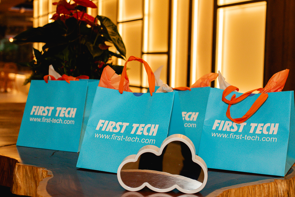 CONFRATERNIZAÇÃO FIRST TECH