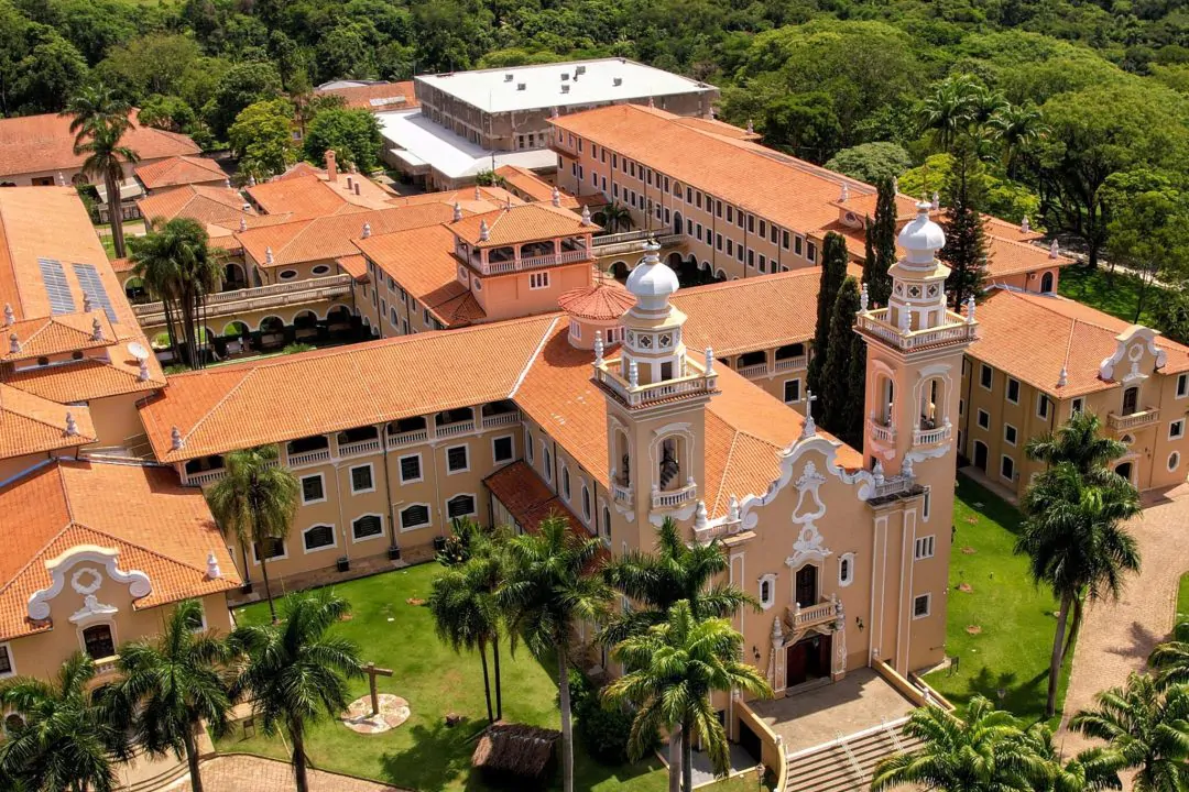 MOSTEIRO DE ITAICI